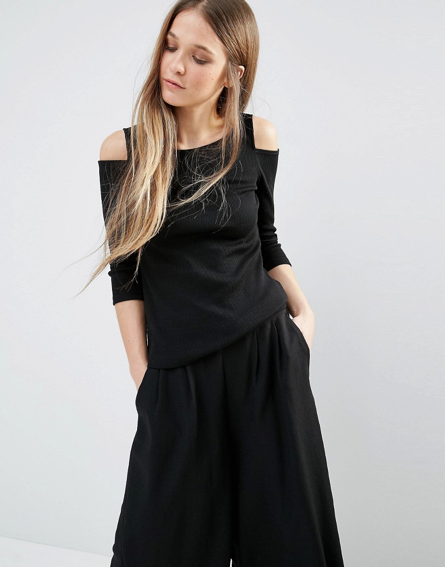 asos-cold-shoulder